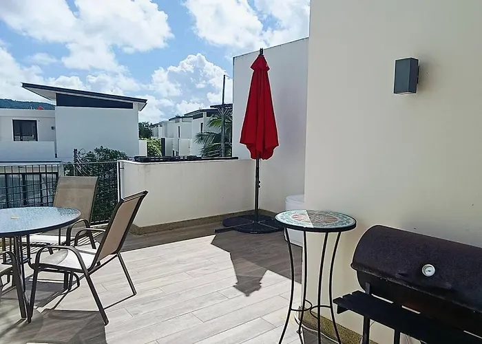 Bangtao Beach 600M Laguna 3Bdr 3,5Bath With Jacuzzi And Bbq Up To 8 Guests 5 Nights Free Taxi