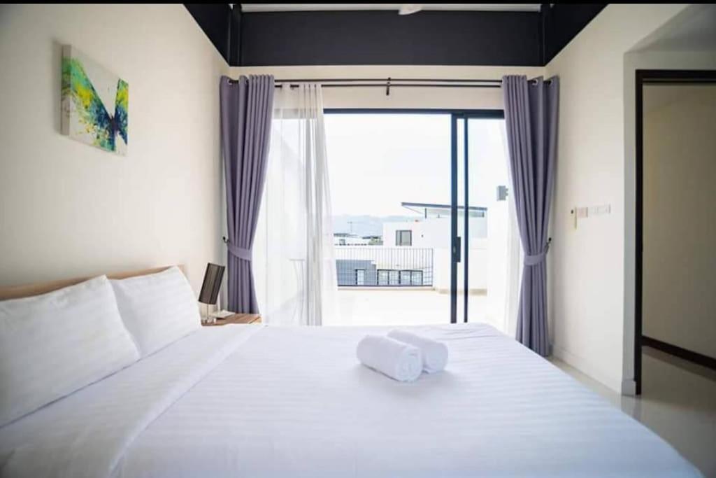 Bangtao 600m Laguna 3bdr 3,5bath With Jacuzzi And Bbq Up To 8 Guests 5 Nights Free Taxi Holiday home Phuket